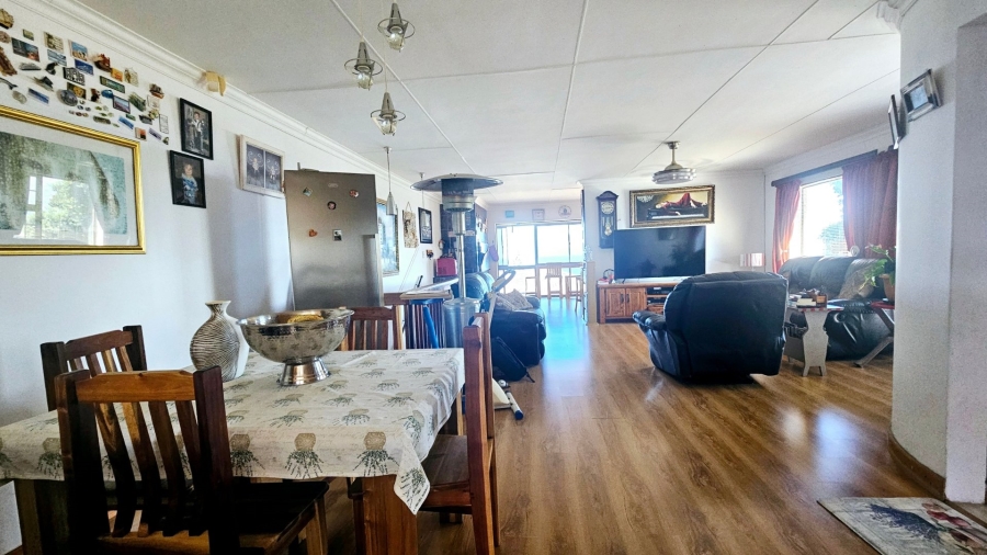 3 Bedroom Property for Sale in Dana Bay Western Cape